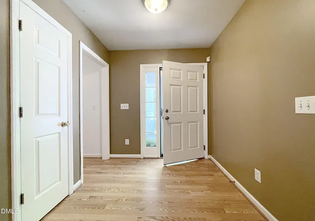 Photo 3 of Single family home for sale at 10 Beechnut Ct, Franklinton, NC 27525 | MLS# 10192369 | Listing updated on 2026-10-05