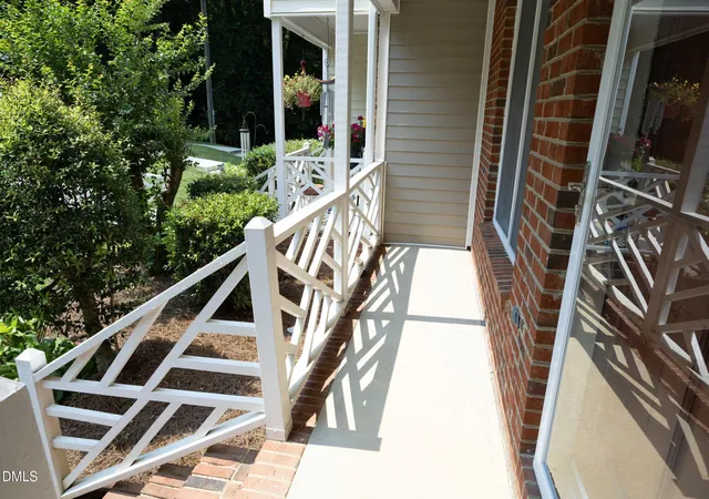 Photo 3 of Townhouse for sale at 4636 Townesbury Ln, Raleigh, NC 27612 | MLS# 10183326 | Listing updated on 2026-09-08