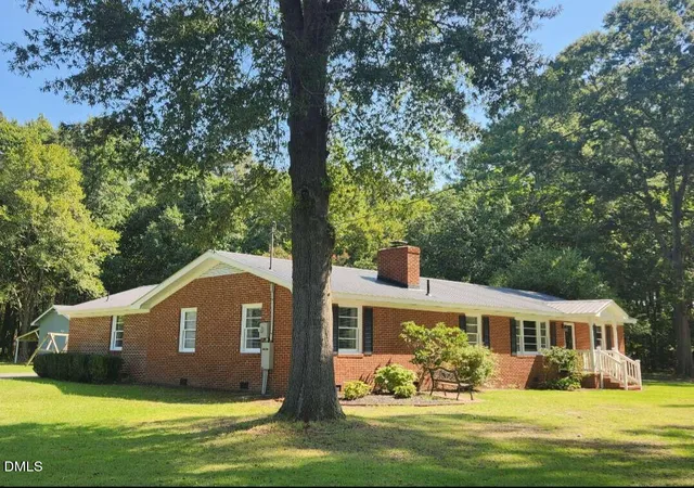 Photo 1 of Sale Pending at 121 Old Moore Rd, Selma, NC 27576 | MLS# 10180041 | Listing updated on 2026-09-15