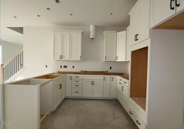 Photo 2 of Townhouse for sale at 3050 Horton Ridge Blvd, Apex, NC 27502 | MLS# 10180059 | Listing updated on 2026-09-16