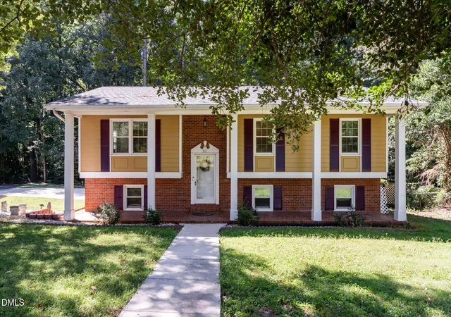 Single family home for sale at 301 November St, Garner, NC 27529 | MLS# 10191861