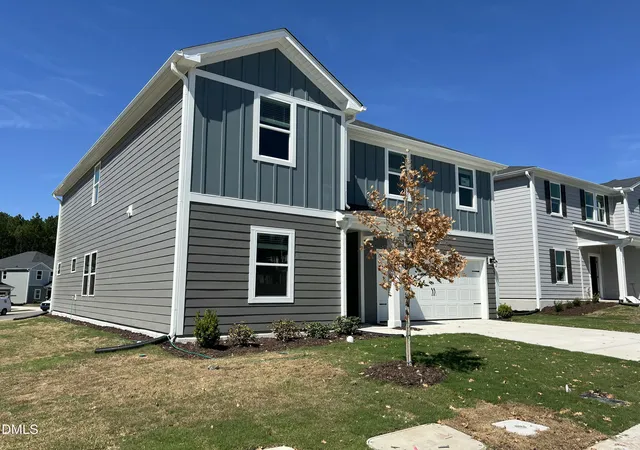 Photo 2 of Single family home for sale at 2001 Topsail Rd, Durham, NC 27704 | MLS# 10181289 | Listing updated on 2026-09-16