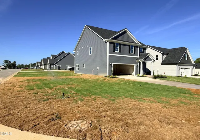Photo 3 of Single family home for sale at 127 Grinnell Loop, Sanford, NC 27332 | MLS# 10180949 | Listing updated on 2026-10-02