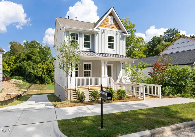 Photo 1 of Sale Pending at 1122 Berkeley St, Durham, NC 27705 | MLS# 10180849 | Listing updated on 2026-09-15