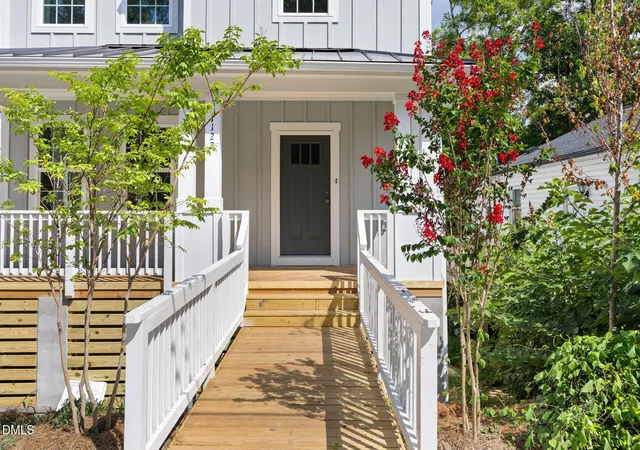 Photo 3 of Sale Pending at 1122 Berkeley St, Durham, NC 27705 | MLS# 10180849 | Listing updated on 2026-09-15