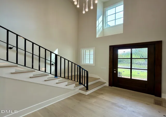 Photo 3 of Single family home for sale at 1308 Kimberly Dr, Raleigh, NC 27609 | MLS# 10180618 | Listing updated on 2026-09-01