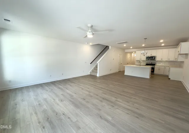 Photo 4 of Townhouse for sale at 5406 Running Fox Ln, Durham, NC 27703 | MLS# 10181081 | Listing updated on 2026-09-18