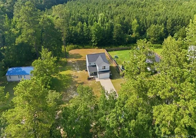 Photo 3 of Single family home for sale at 681 Britt Rd, St. Pauls, NC 28384 | MLS# 766289 | Listing updated on 2026-09-26