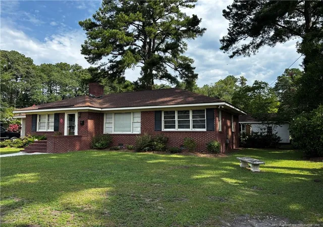 Photo 3 of Single family home for sale at 704 W 27th Street, Lumberton, NC 28358 | MLS# 766273 | Listing updated on 2026-09-13
