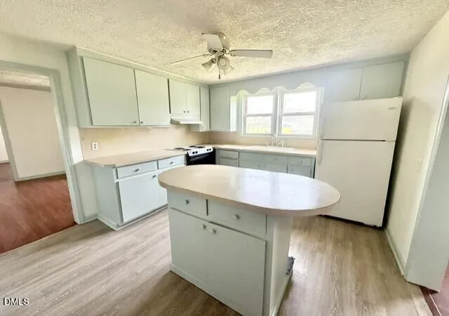 Photo 3 of Single family home for sale at 5300 Cheek Rd, Durham, NC 27704 | MLS# 10191111 | Listing updated on 2026-09-30