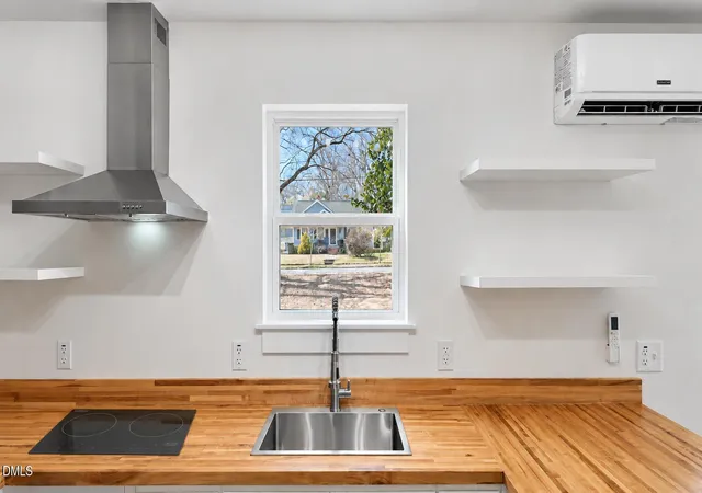 Photo 4 of Condo for sale at 1308 Sedgefield St #C, Durham, NC 27705 | MLS# 10190303 | Listing updated on 2026-09-11