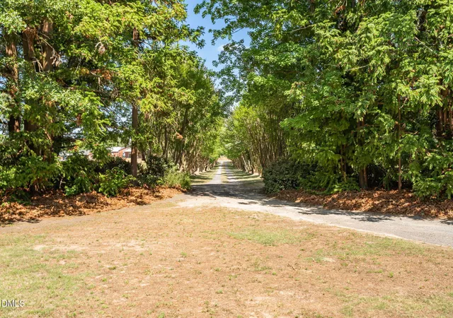Photo 2 of Single family home for sale at 11948 Nc 87, Eden, NC 27288 | MLS# 10181906 | Listing updated on 2026-10-06
