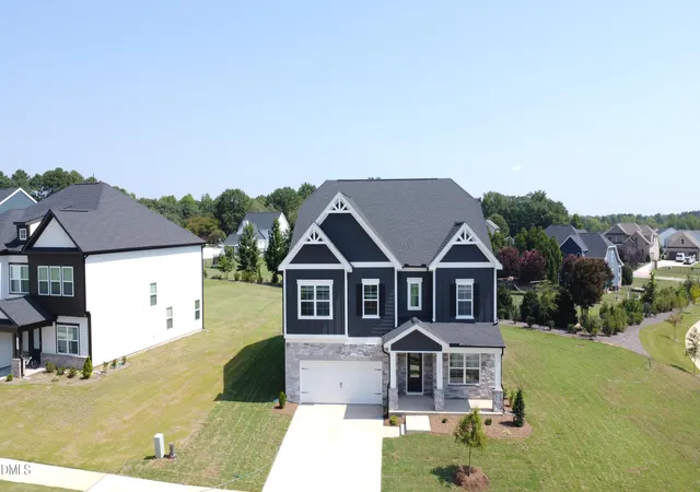 Photo 2 of Sale Pending at 1606 Immagene Way #70, Fuquay Varina, NC 27526 | MLS# 10182026 | Listing updated on 2026-09-10