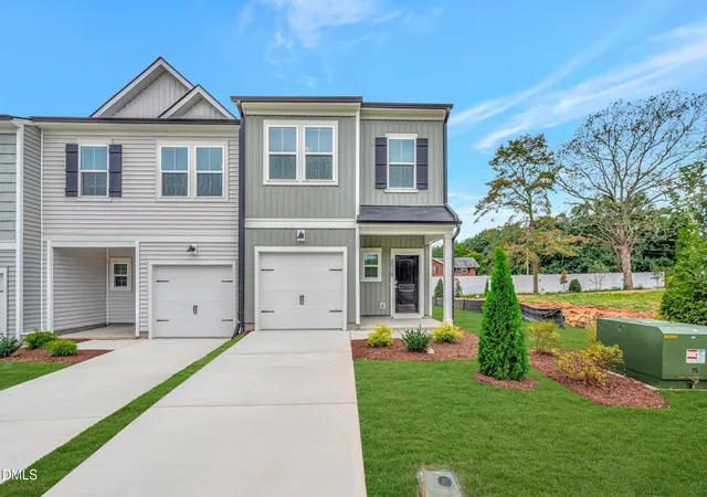 Photo 1 of Townhouse for sale at 5018 Silver Brk Rd, Durham, NC 27703 | MLS# 10182044 | Listing updated on 2026-09-29