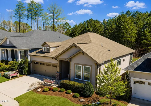 Photo 2 of Single family home for sale at 66 Middleton Pl, Chapel Hill, NC 27516 | MLS# 10191606 | Listing updated on 2026-09-09