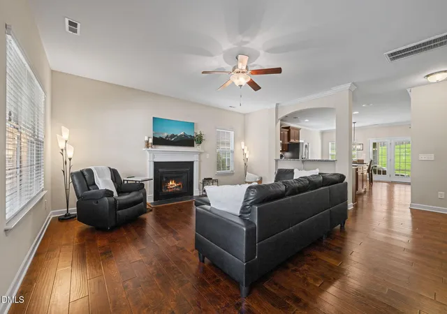 Photo 3 of Sale Pending at 3412 S Beaver Ln, Raleigh, NC 27604 | MLS# 10183051 | Listing updated on 2026-09-09
