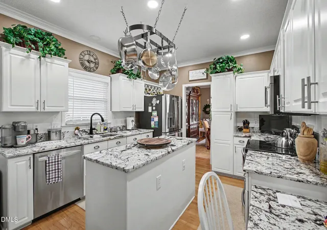 Photo 3 of Sale Pending at 202 Travilah Oaks Ln, Cary, NC 27518 | MLS# 10193569 | Listing updated on 2026-10-06