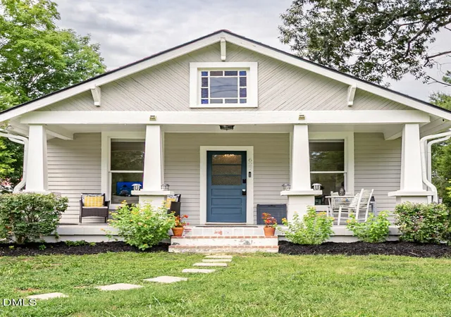 Photo 1 of Single family home for sale at 627 Cedar Grv Rd, Hillsborough, NC 27278 | MLS# 10182820 | Listing updated on 2026-09-19