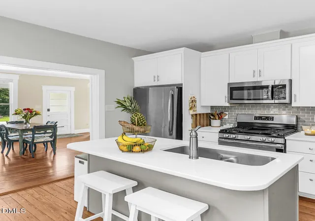 Photo 3 of Single family home for sale at 627 Cedar Grv Rd, Hillsborough, NC 27278 | MLS# 10182820 | Listing updated on 2026-09-19