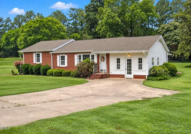 Photo 1 of Single family home for sale at 2635 W Lyon Sta Rd, Creedmoor, NC 27522 | MLS# 10184585 | Listing updated on 2026-09-23