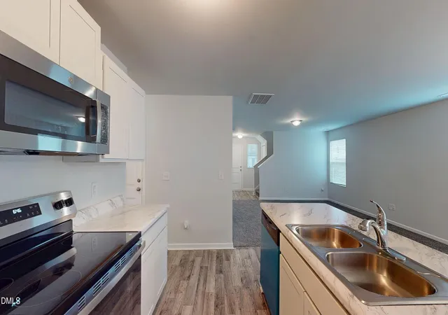 Photo 2 of Single family home for sale at 147 Maple Tree Ln, Clayton, NC 27527 | MLS# 10190383 | Listing updated on 2026-09-16