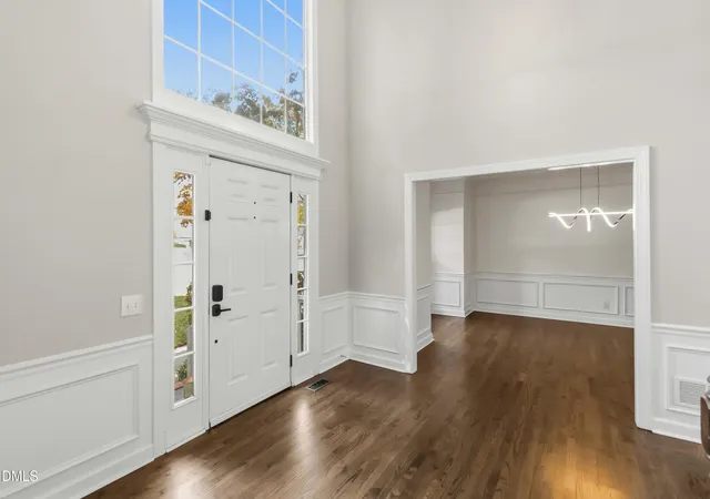 Photo 3 of Single family home for sale at 104 Strathburgh Ln, Cary, NC 27518 | MLS# 10192451 | Listing updated on 2026-09-24