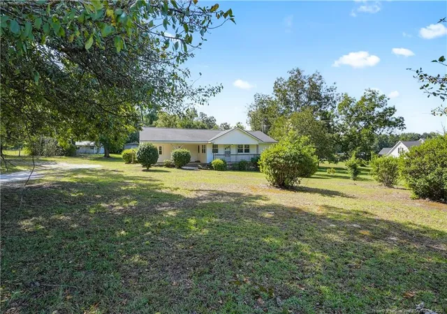 Photo 4 of Sale Pending at 8007 Overhills Rd, Spring Lake, NC 28390 | MLS# 766948 | Listing updated on 2026-10-06