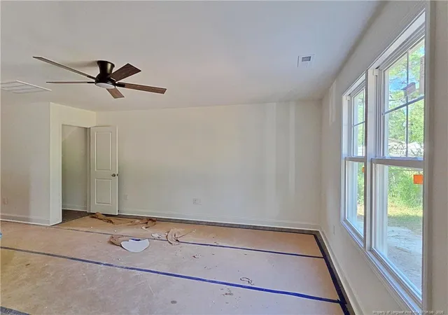Photo 3 of Single family home for sale at 411 Jefferson Dr, Fayetteville, NC 28304 | MLS# 766982 | Listing updated on 2026-09-08