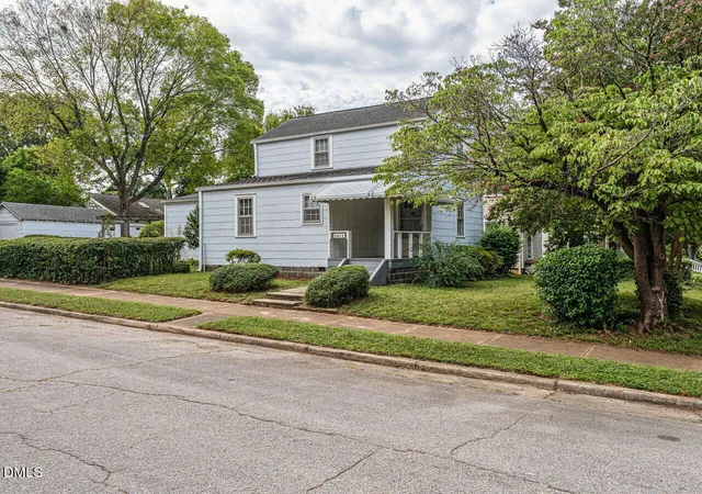 Photo 1 of Sale Pending at 1411 Doughton St, Raleigh, NC 27608 | MLS# 10192111 | Listing updated on 2026-09-29