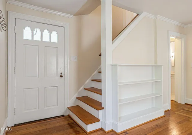 Photo 3 of Sale Pending at 1411 Doughton St, Raleigh, NC 27608 | MLS# 10192111 | Listing updated on 2026-09-29