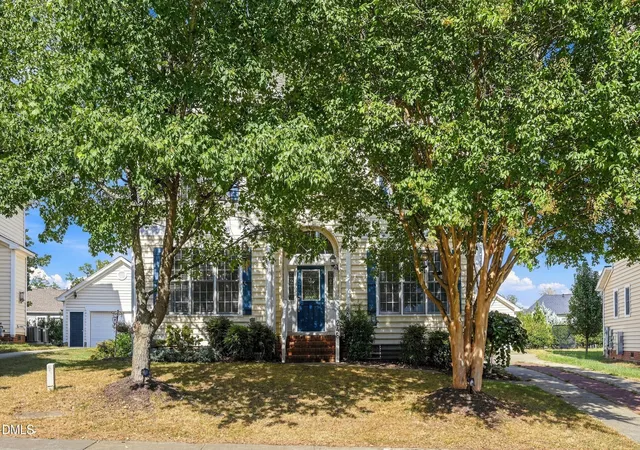 Photo 3 of Single family home for sale at 248 Star Magnolia Dr, Morrisville, NC 27560 | MLS# 10185210 | Listing updated on 2026-10-06