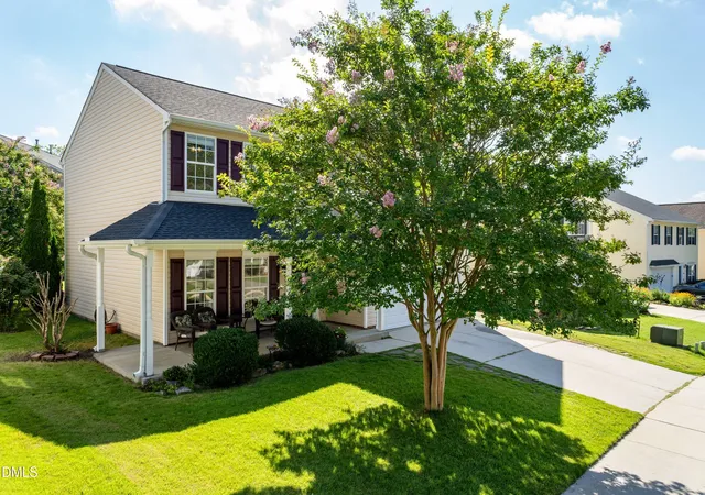 Photo 1 of Single family home for sale at 1320 Marbank St, Wake Forest, NC 27587 | MLS# 10184990 | Listing updated on 2026-09-28