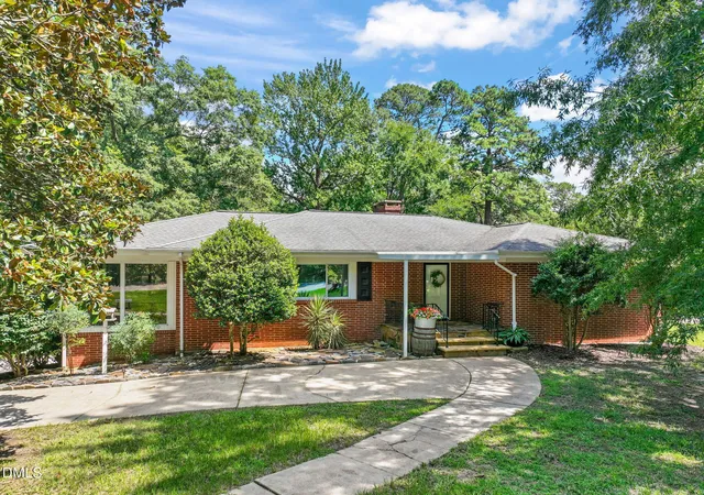 Photo 1 of Sale Pending at 3525 Hope Valley Rd, Durham, NC 27707 | MLS# 10184826 | Listing updated on 2026-09-17