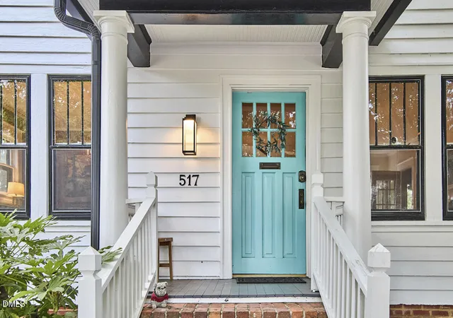 Photo 3 of Single family home for sale at 517 Cole St, Raleigh, NC 27605 | MLS# 10191701 | Listing updated on 2026-09-14