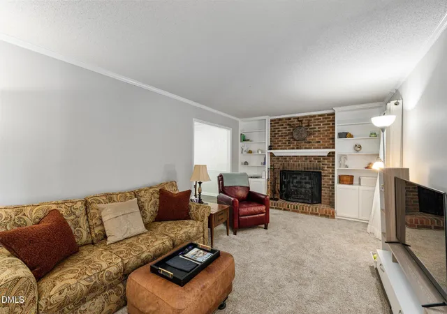 Photo 4 of Single family home for sale at 109 Burkwood Ln, Raleigh, NC 27609 | MLS# 10185236 | Listing updated on 2026-09-25