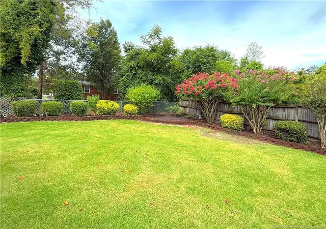 Photo 3 of Single family home for sale at 5622 Weatherford Rd, Fayetteville, NC 28303 | MLS# 766423 | Listing updated on 2026-09-15