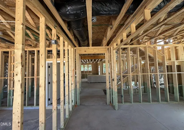 Photo 2 of Single family home for sale at 820 Diana Victoria Ct, Wendell, NC 27591 | MLS# 10185374 | Listing updated on 2026-09-20