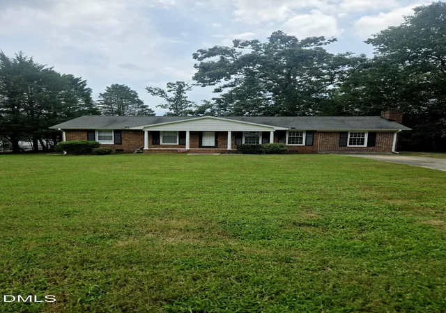 Photo 3 of Single family home for sale at 1402 Snow Hl Rd, Durham, NC 27712 | MLS# 10186632 | Listing updated on 2026-09-18