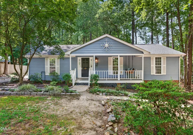 Photo 2 of Single family home for sale at 411 W Cedar Ave, Wake Forest, NC 27587 | MLS# 10193322 | Listing updated on 2026-10-12