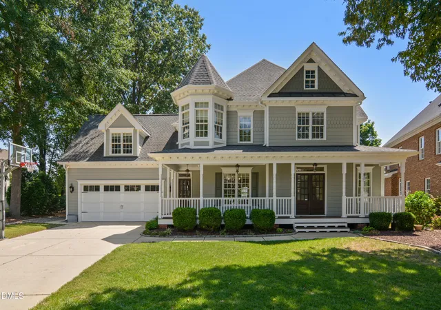 Photo 1 of Sale Pending at 1009 Lyndhurst Fls Ln, Knightdale, NC 27545 | MLS# 10190762 | Listing updated on 2026-09-11