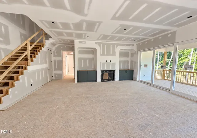 Photo 4 of Single family home for sale at 152 Black Bear Ct, Chapel Hill, NC 27516 | MLS# 10186302 | Listing updated on 2026-10-08