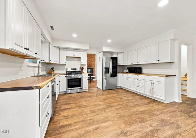 Photo 4 of Sale Pending at 1507 Rosewood St, Durham, NC 27701 | MLS# 10190129 | Listing updated on 2026-09-08