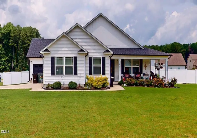Photo 1 of Sale Pending at 41 River Banks Dr, Kenly, NC 27542 | MLS# 10185856 | Listing updated on 2026-09-09