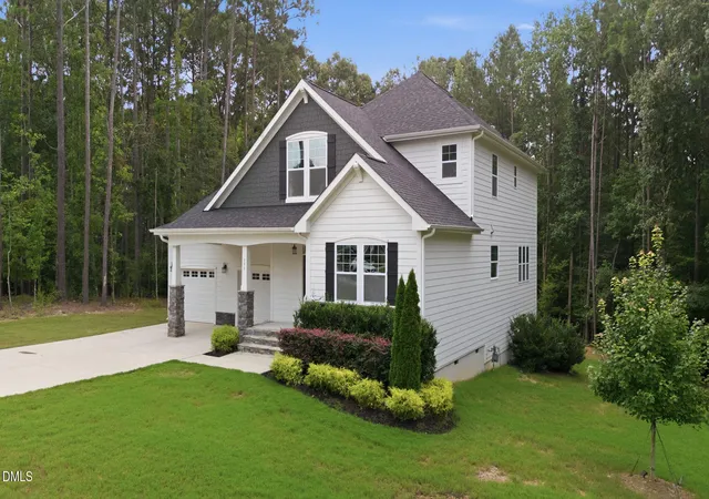 Photo 3 of Single family home for sale at 153 Syracuse Dr, Clayton, NC 27527 | MLS# 10189956 | Listing updated on 2026-09-11