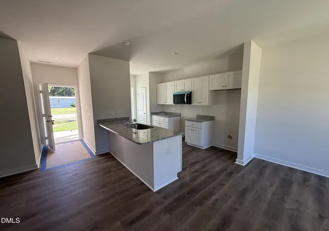 Photo 4 of Single family home for sale at 403 E Yukon St, Kenly, NC 27542 | MLS# 10199935 | Listing updated on 2026-10-28