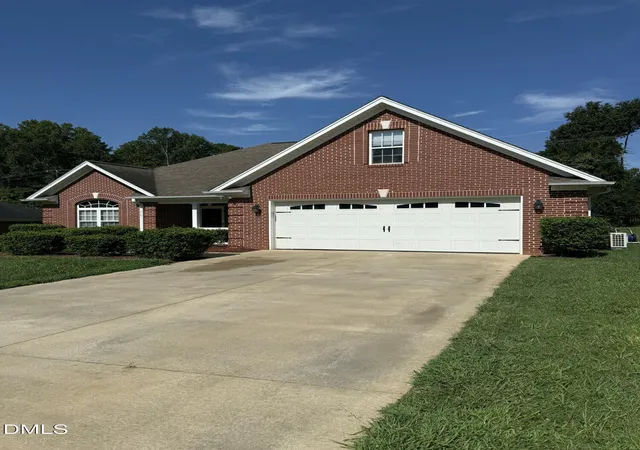 Photo 1 of Single family home for sale at 2141 Boyd Crk Dr, Graham, NC 27253 | MLS# 10186943 | Listing updated on 2026-09-19