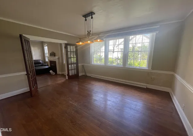 Photo 3 of Single family home for sale at 804 Broad St W, Wilson, NC 27893 | MLS# 10192596 | Listing updated on 2026-09-24