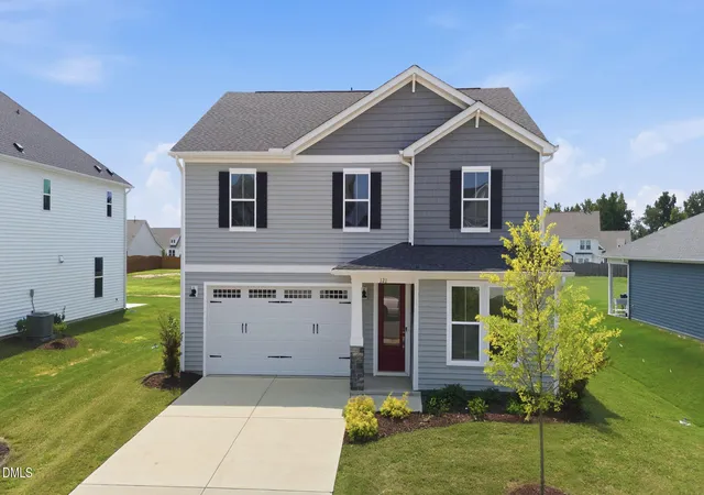 Photo 1 of Single family home for sale at 121 Barn Door Dr, Lillington, NC 27546 | MLS# 10186480 | Listing updated on 2026-09-20