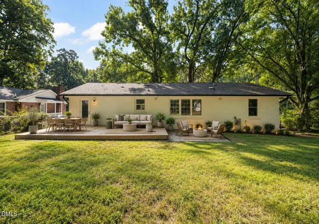 Photo 3 of Sale Pending at 3309 Ashby Pl, Raleigh, NC 27604 | MLS# 10191563 | Listing updated on 2026-09-15