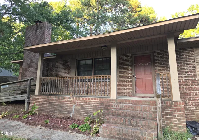 Photo 2 of Single family home for sale at 115 Allen Ave, Franklinton, NC 27525 | MLS# 10186529 | Listing updated on 2026-09-18